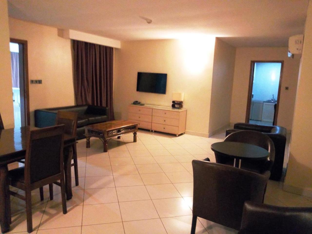 Golden Royale Hotel Enugu Eksteriør billede