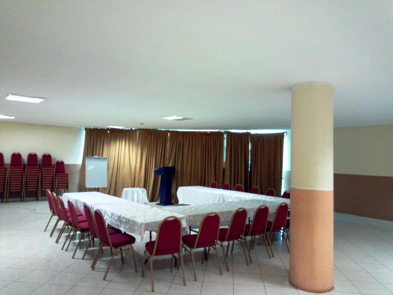 Golden Royale Hotel Enugu Eksteriør billede