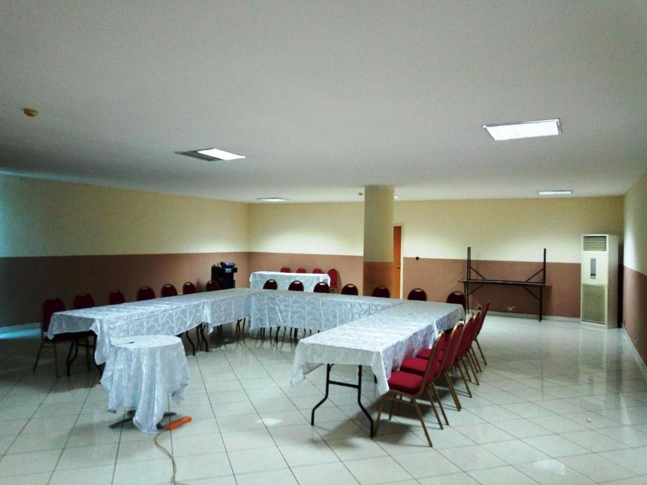 Golden Royale Hotel Enugu Eksteriør billede