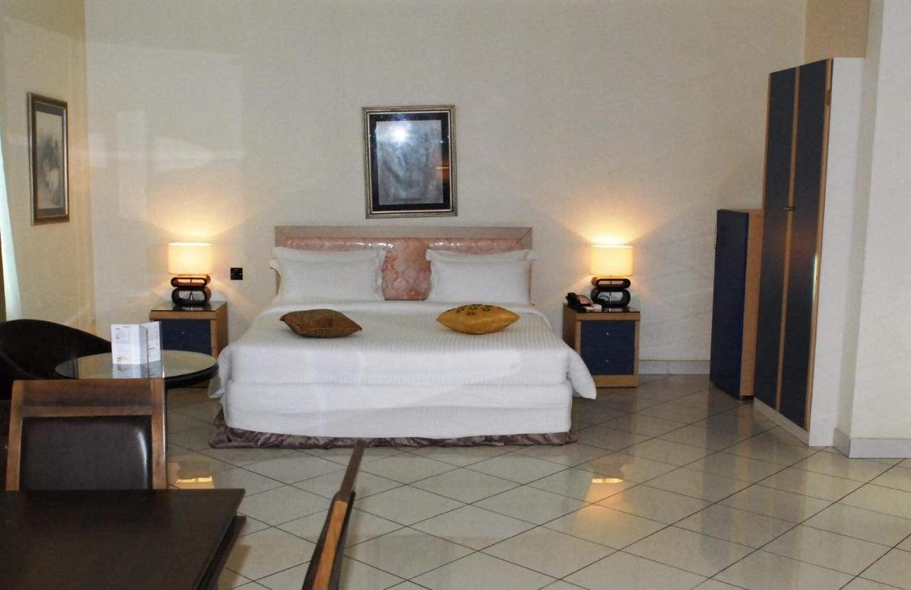 Golden Royale Hotel Enugu Eksteriør billede